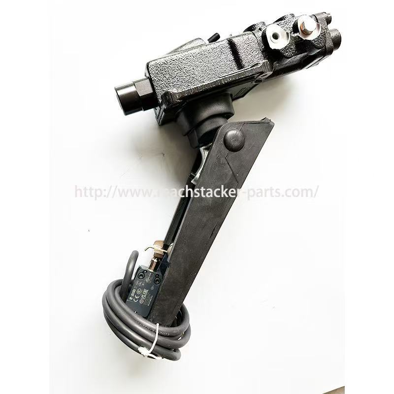 2577.020.0009 Brake pedal Fantuzzi Spare Parts