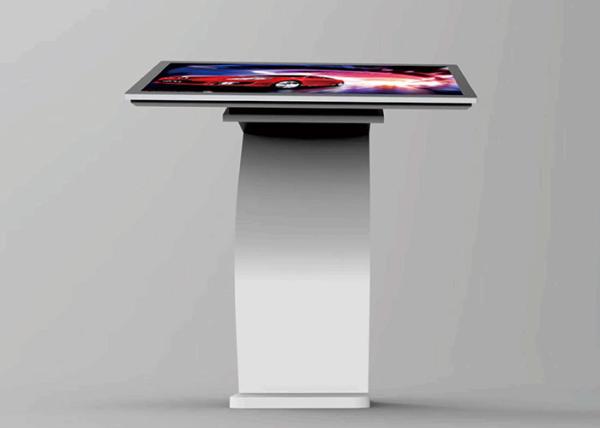 IR PCAP Touch LCD Advertising Display Screen 400cd/M2 Free Standing Digital Signage