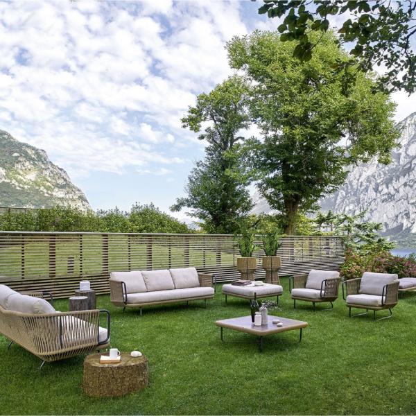 Courtyard Furniture High End Rattan Outdoor Furniture for Modern Luxury Sofa Set