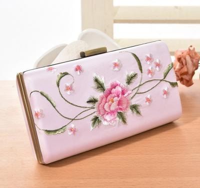 European and American vintage handmade embroidered peony high-grade hand clutch evening bags