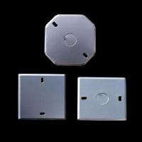 Anchura de encargo eléctrica encubierta de la tapadera de caja del metal de 1.6m m