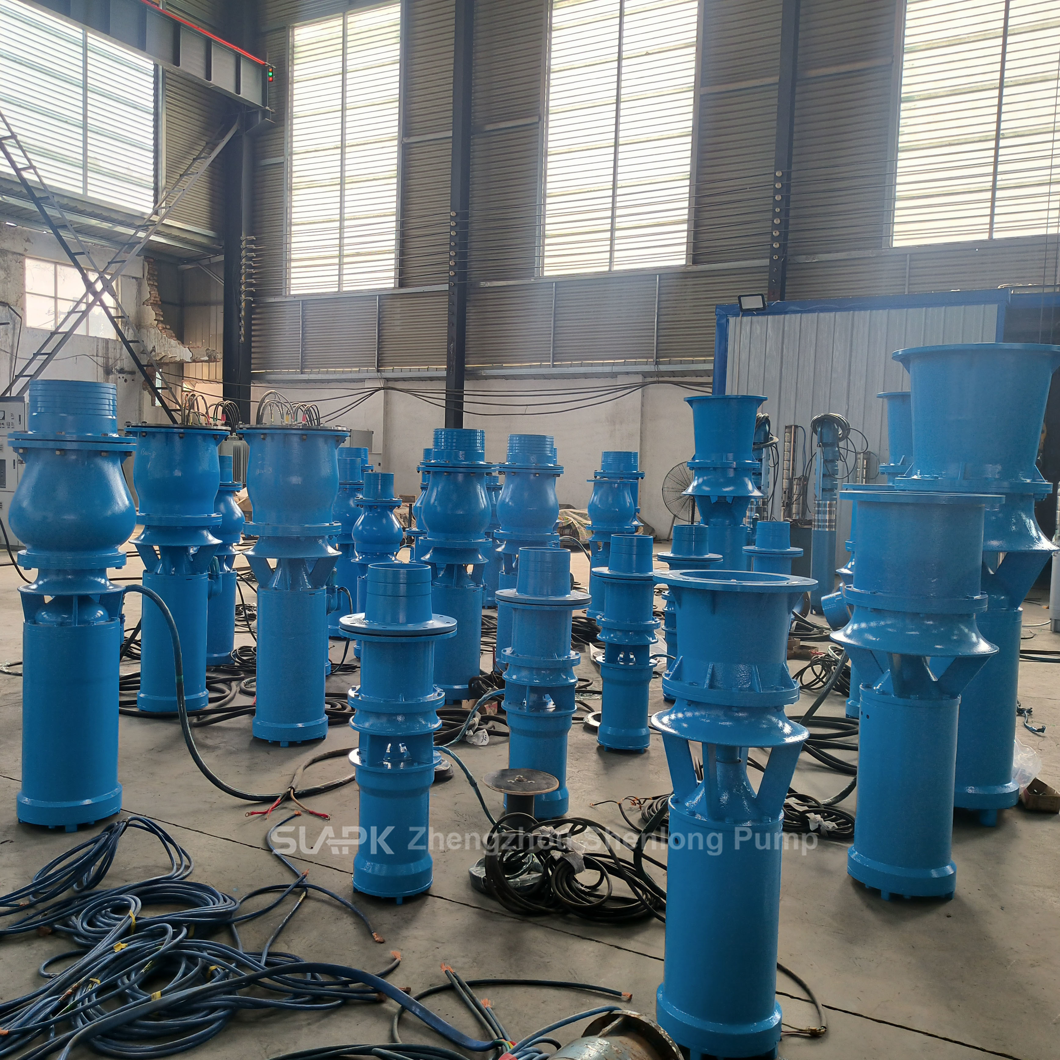 QSZ and QSH High-Flow Submersible Axial and Mixed Flow Pumps with 260-2,880 m³/h Flow and 7.5-55 kW Power