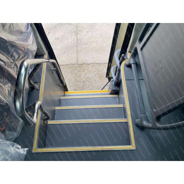 Manual Transmission Type 60 Seats Used Buses in India Yu Tong Luxury Bus AC Equipped