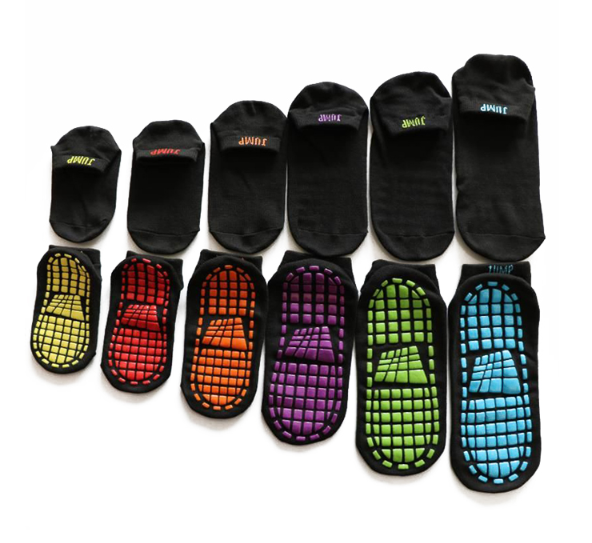 Spandex / Polyester Material Safe Feet Grip Socks Altitude Jumping Socks For Indoor Trampoline Park
