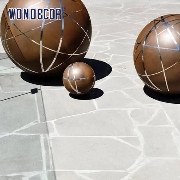 ИНТЕРЕСУЕТ скульптурой сада стальной скульптуры Corten на открытом воздухе сферически