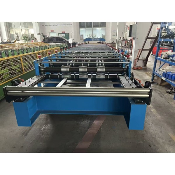 India Metal Roof Profile Wall Panel Roll Forming Machine 0.3-0.8mm Thickness PPGI