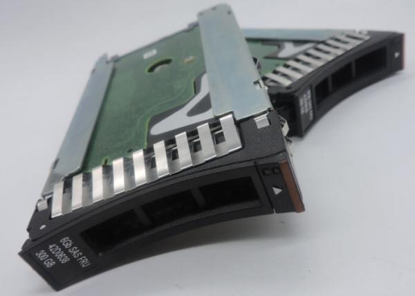 IBM Hard Disk  42D0638 42D0637 90Y8877 90Y8878 300GB 10K SAS 3650M