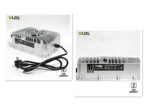 ROHS Waterproof Battery Charger Wide 90 To 264Vac Input With PFC , Marine Lithium Battery Charger