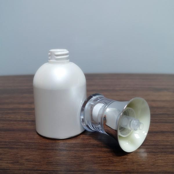 Бутылка насоса макияжа нового лосьона стиля 100мл косметического безвоздушная