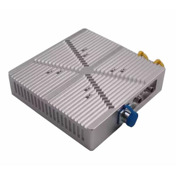 Промышленным изрезанным компьютер коробки DC12V врезанный входным сигналом с соединителями M12