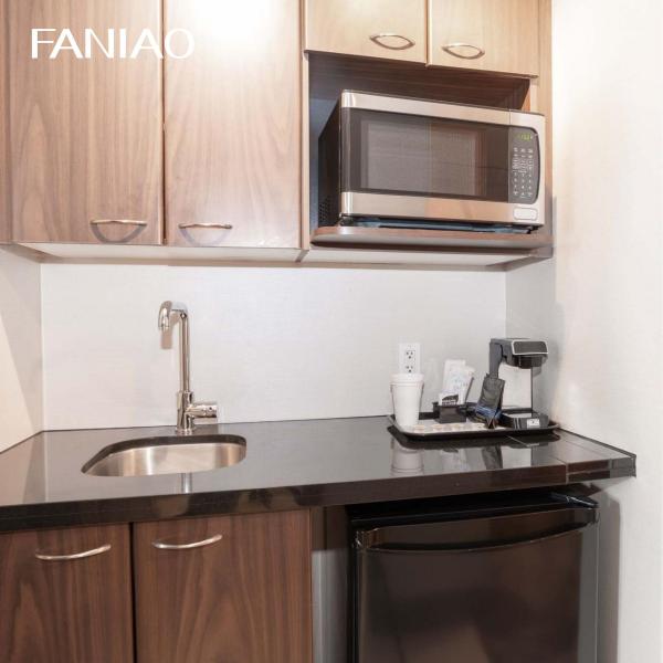 Design gratuito de casa inteira Personalização Hotel Apartamento Mobiliário de cozinha modular Moderno Armazéns de cozinha