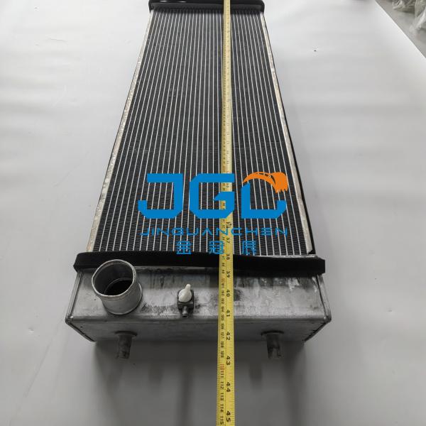 Radiateur K1008126 de réservoir d'eau d'Accessory DX225LC DX225LL DX230LC d'excavatrice