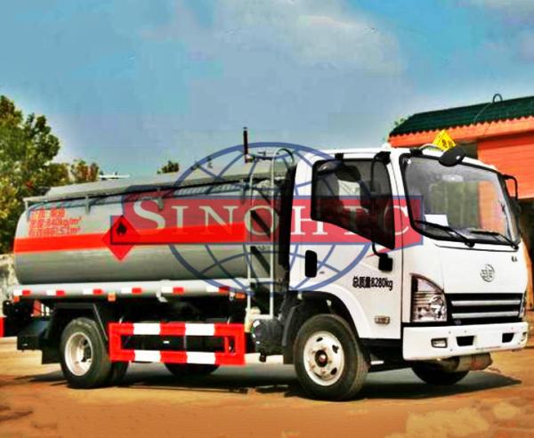 3 - 5cbm Refuel Oil Tanker Truck FAW TIGER V Chassis Series 7 Tons GVW