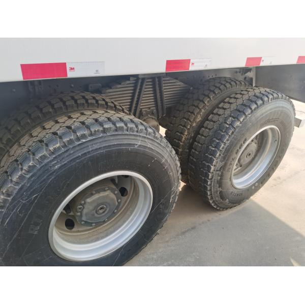 SINOTRUCK HOWO 6X4 420hp 20 tonnes lourde utilise une remorque de décharge utilisée pour la vente