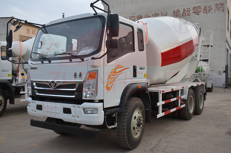 Ангел наклона размера 14d ролика 7,3 ×2.35× 3.55m барабанчика тележки Sinotruck 6m3 конкретный смешивая