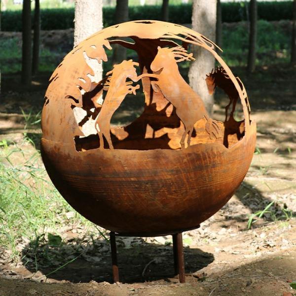 Decoração de jardim acampamento rústica Esfera de aço corten vermelho para fogueira Esfera