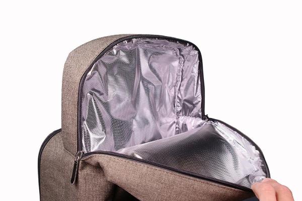 Picnic Equipment Comfort Shoulder Strap Cooler Backpack with Plastic Wine Glasses