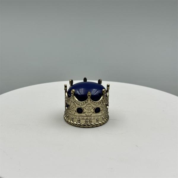 Environmental Crown Shaped Plastic Perfume Cap Universal Compatibility Customization For Sustainable Luxury