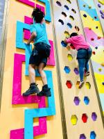 a instalação fácil de escalada da parede do divertimento de aço da segurança para atividades exteriores