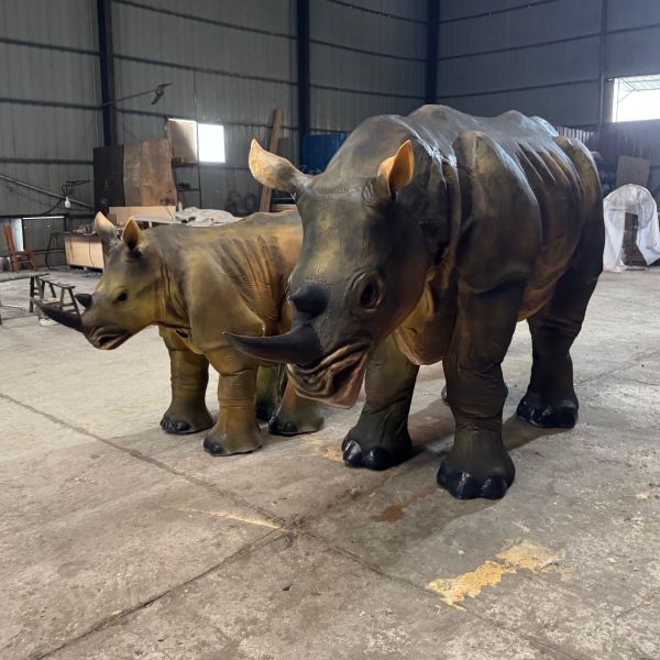 Customized Performance Realistic Animatronic Rhinoceros Costume Animal Double Person Suit