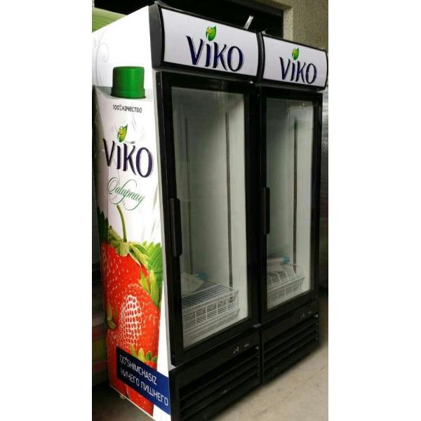 Commercial Vertical Double Door Beverage Display Refrigerator With Wheel