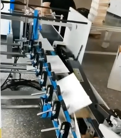 Automatic Board Paper Folding Machine Automatically Calenders Fold Line For Perfect Signatures