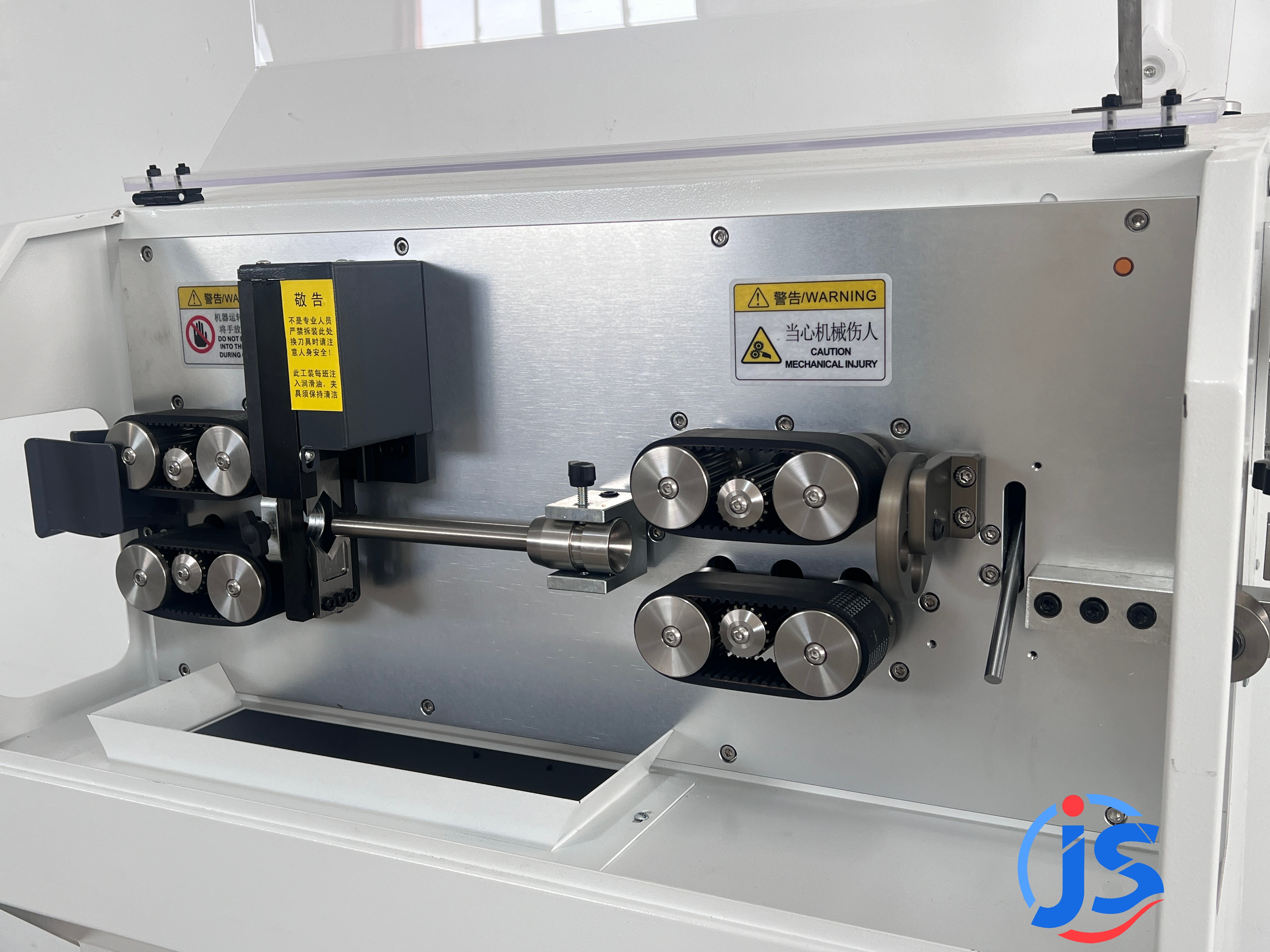 Factory Prices Fully Automatic Multi-function Cable Wire Max 95mm² Strip Cut One-stop Machine for Factory Workshop High Quality