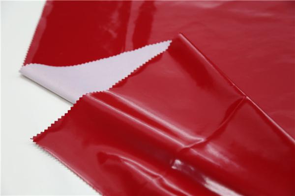 Red Color Polyurethane Faux Leather , Thickness 0.4mm Pu Artificial Leather