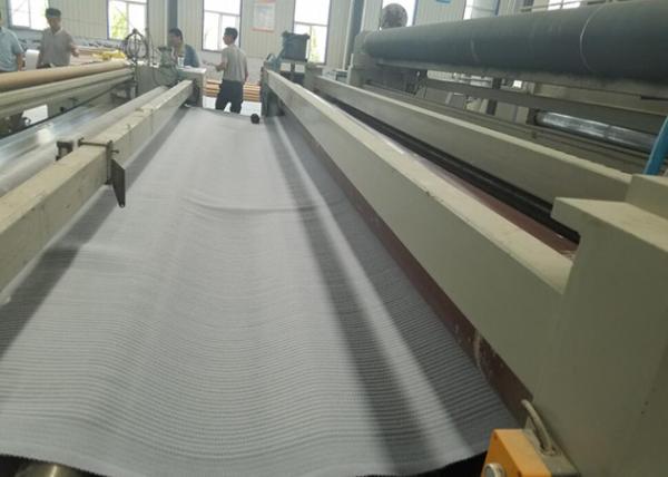 A agulha perfurou o forro 3600GSM da argila do GCL Geosynthetic - 6000GSM um comprimento de 50 medidores