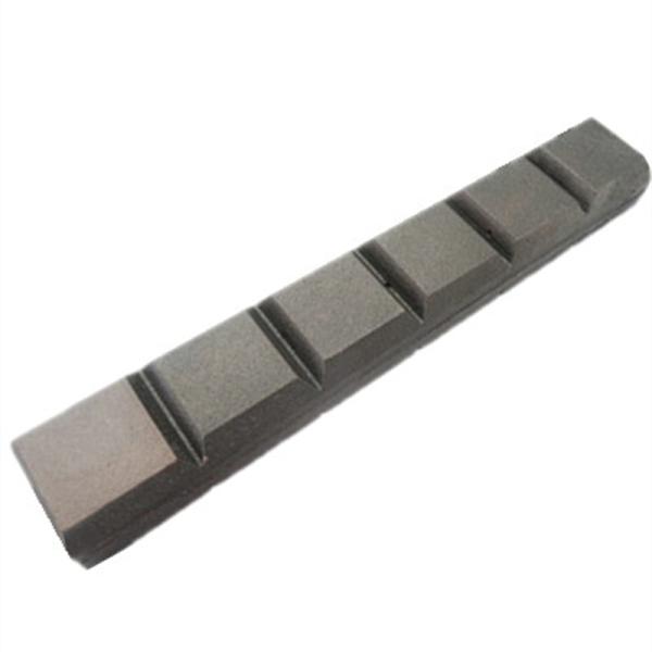 Impact Toughness 150J/cm2 64HRC Chromium Chocky Bars 240*40*23mm