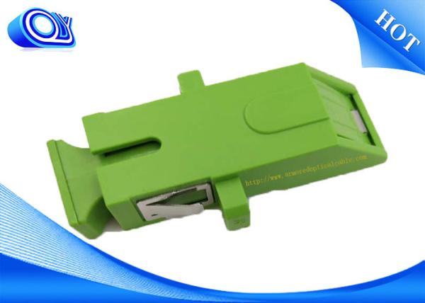 SC UPC APC Fiber Optic Adapter Bulkheads 900K With Shutter Pushing Type