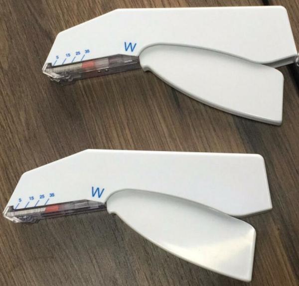 EO Sterilized White Disposable Wound Closure Staples