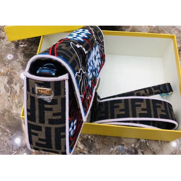 Baguette Bag Classic Single Strap Shoulder Bag embroider pattern Underarm Bag