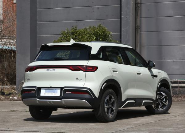BYD Yuan UP 2024 Model 401KM Beyond Model Economic EV Cars Small SUV