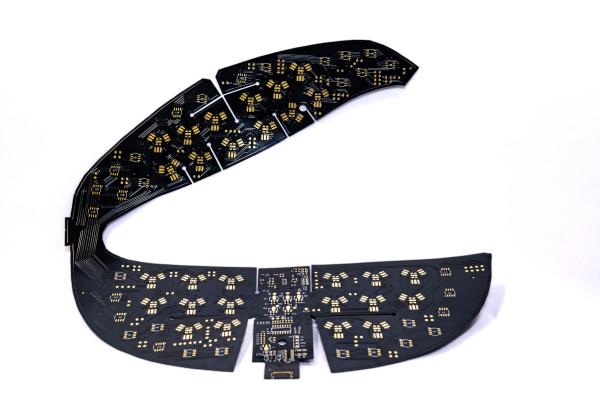 Protection du cou par LED de beauté médicale personnalisée Accessoires de câbles FPC Matériau de base de polyimide Circuit board flexible
