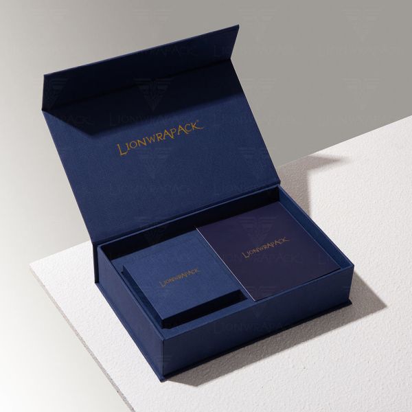 Coffret cadeau de bijoux en gros avec couvercle rabattable magnétique, sac en velours et carte, emballage durable en vrac