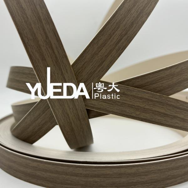 High Durability Wood Grain PVC Cabinet Edging Banding With Customizable Length