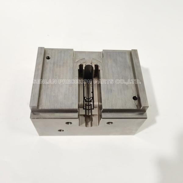 CNC Machining STAVAX Non Standard Precision Mold Core For Plastic Container