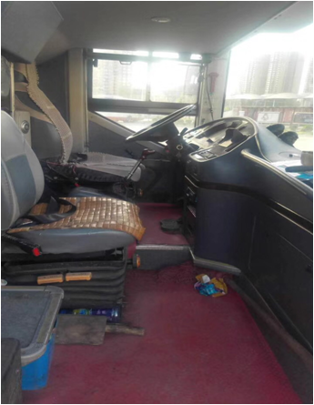 Более высоко 51 место использовали евро ИИИ излучения международного стандарта туристического автобуса