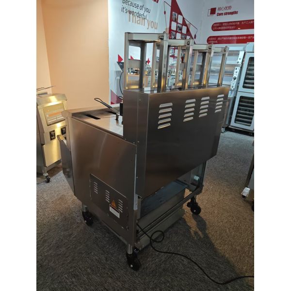 OFE-H413 Auto Lift 4 Pots 4 Baskets Digital Computer Panel With Oil Filter System 28kw Electric&Gas Open Deep Fryer