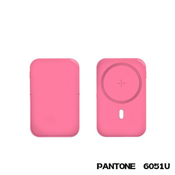 Portable Charger 5000mAh 15W Wireless Power Bank With Stand / Digital Display
