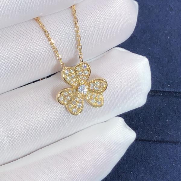 Fantastic Van Cleef & Arpels 18k Gold Frivole Pendant Mini Model Vs Natural Diamonds