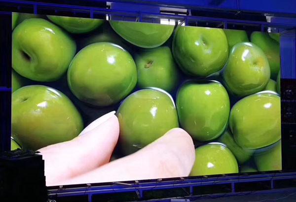 4mm Pixels Indoor Advertising LED Display 62500 Pixels / M2 Die Casting Aluminum