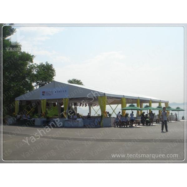 Interior Luxury Lining Decoration Outdoor Party Tents , Aluminum Profile Waterproof Outdoor Tent