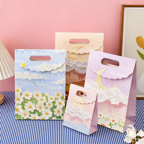 Customized Kraft Art Gift Paper Packaging Bag Personalized Pink Small Packaging Hand Held