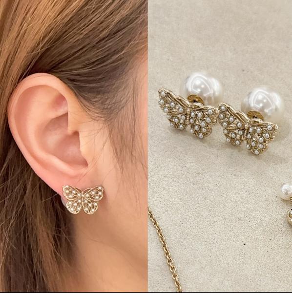 Butterfly Luxury Pearl Earrings Sophisticated With 18mm Hollow Carved Design