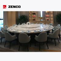 Mobiliário de restaurante de hotel branco puro com mesa de jantar de pedra e cadeiras de couro cinza