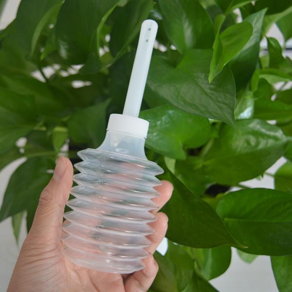 White Female Yoni Health Care Vaginal Irrigation Units with Disposable Design