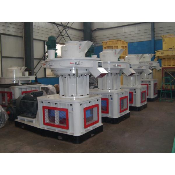CE ISO XGJ560 Hard Wood Pellet Machine 3PH 380V Fuel Pellet Making