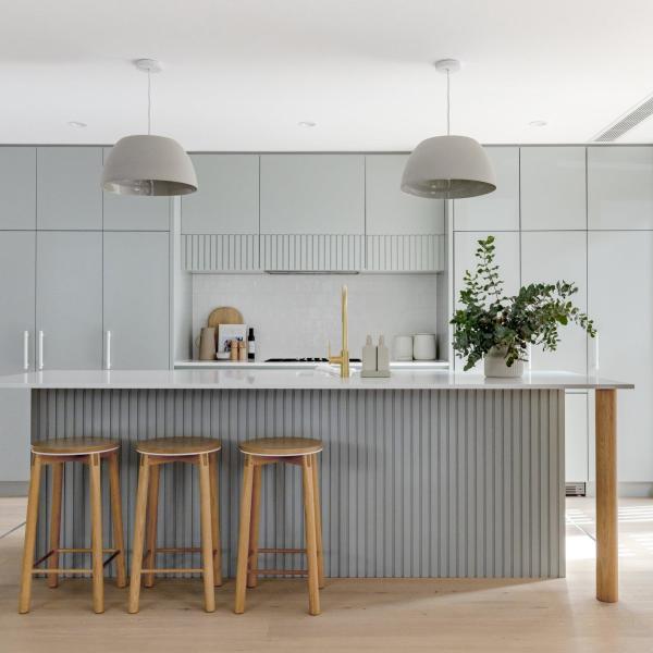 Set completo de gabinete de cocina personalizado Estándares australianos muebles de madera inoxidable encimera de piedra sinterizada para proyecto de villa